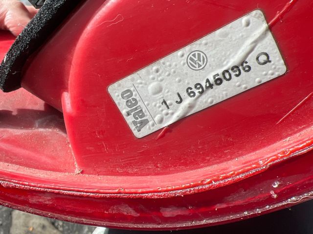 bontott VW GOLF IV Jobb Külső Hátsó Lámpa