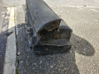 bontott VW GOLF IV Jobb Küszöb