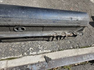 bontott VW GOLF IV Jobb Küszöb