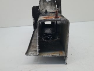 bontott VW GOLF IV Jobb Lökhárító Tartó Nyúlványvég