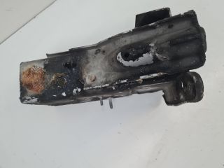 bontott VW GOLF IV Jobb Lökhárító Tartó Nyúlványvég