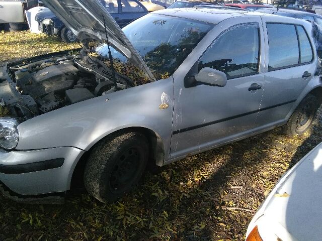 bontott VW GOLF IV Jobb Napellenző Tartó