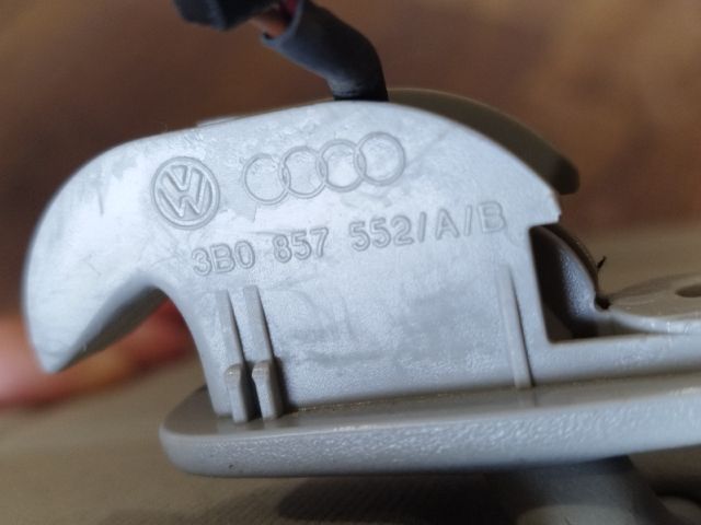 bontott VW GOLF IV Jobb Napellenző