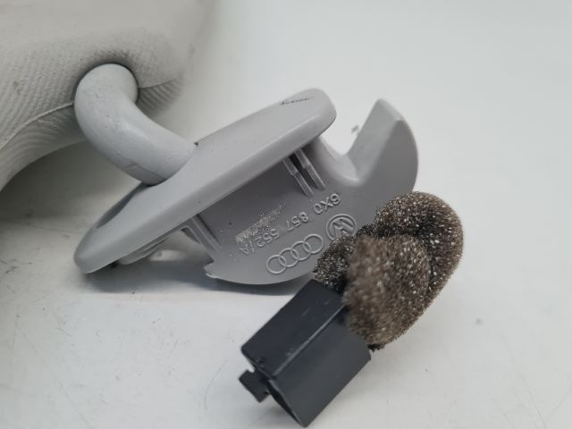 bontott VW GOLF IV Jobb Napellenző