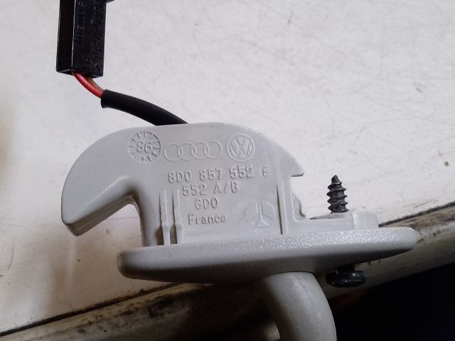 bontott VW GOLF IV Jobb Napellenző