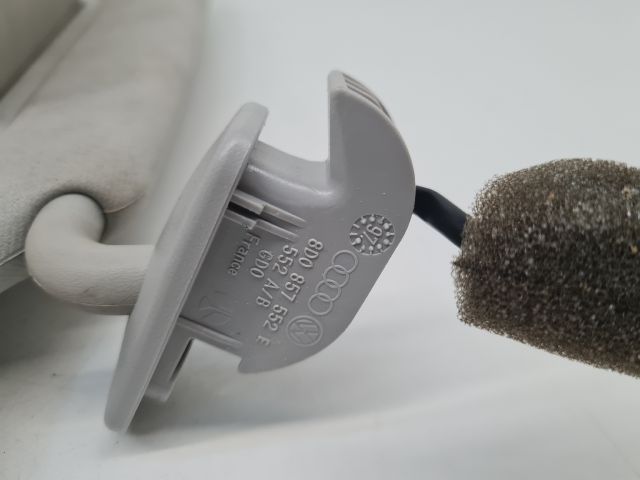 bontott VW GOLF IV Jobb Napellenző