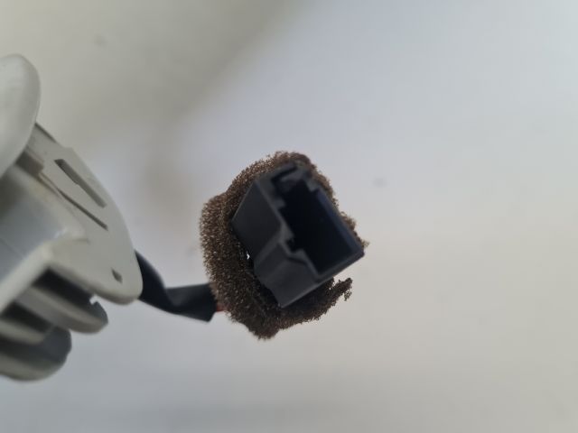 bontott VW GOLF IV Jobb Napellenző