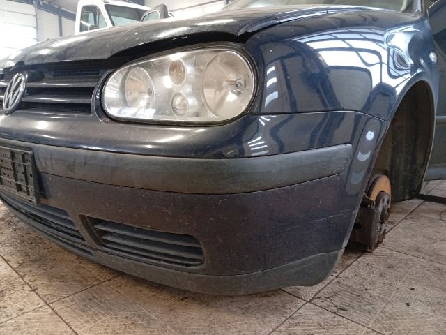 bontott VW GOLF IV Jobb Oldalkárpit (2-3 ajtóshoz hátra)