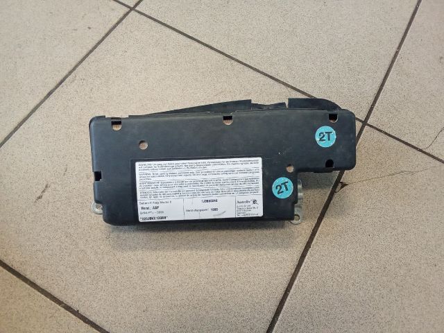 bontott VW GOLF IV Jobb Oldallégzsák