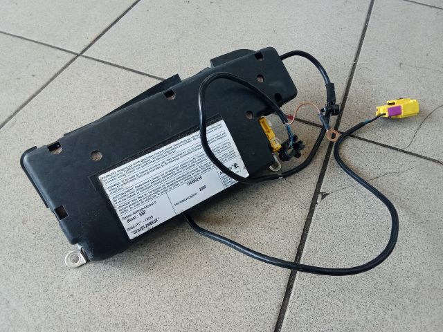 bontott VW GOLF IV Jobb Oldallégzsák