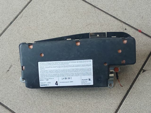 bontott VW GOLF IV Jobb Oldallégzsák