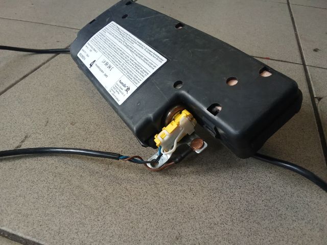 bontott VW GOLF IV Jobb Oldallégzsák