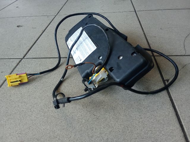 bontott VW GOLF IV Jobb Oldallégzsák