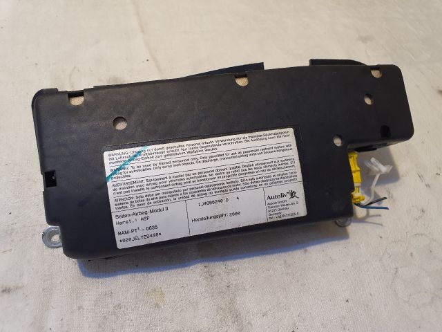 bontott VW GOLF IV Jobb Oldallégzsák