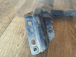 bontott VW GOLF IV Jobb Sárvédő Oldaltartó