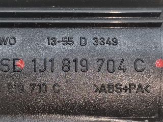 bontott VW GOLF IV Jobb Szellőző