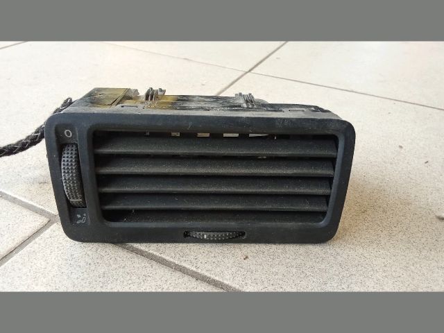 bontott VW GOLF IV Jobb Szellőző
