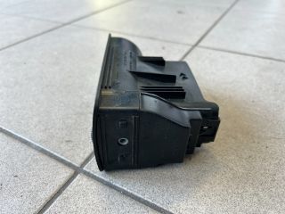 bontott VW GOLF IV Jobb Szellőző