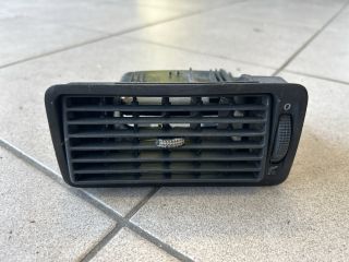 bontott VW GOLF IV Jobb Szellőző