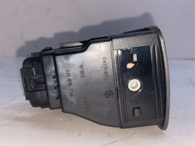 bontott VW GOLF IV Jobb Szellőző