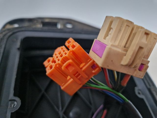 bontott VW GOLF IV Kábelcsatorna Fedél