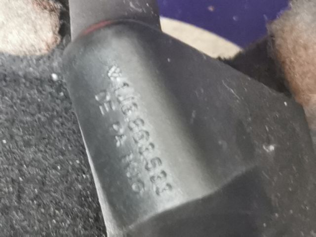 bontott VW GOLF IV Kalaptartó