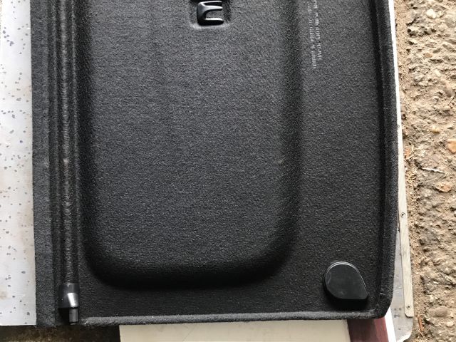 bontott VW GOLF IV Kalaptartó