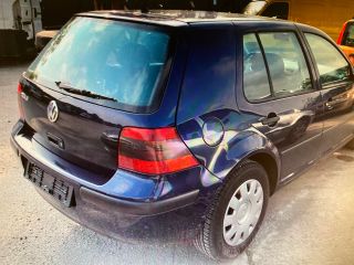 bontott VW GOLF IV Kalaptartó