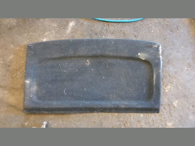 bontott VW GOLF IV Kalaptartó