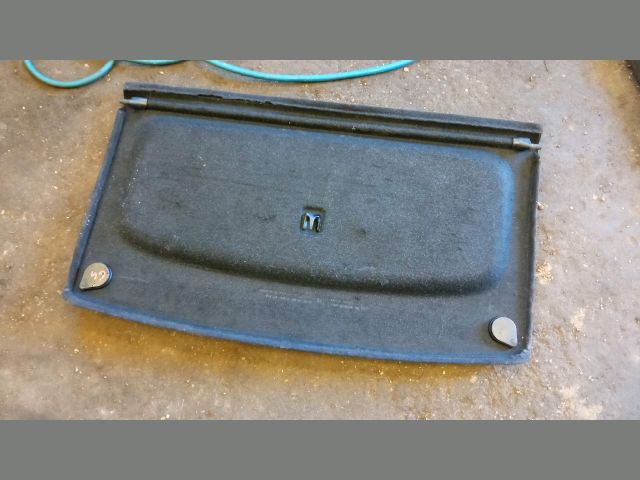 bontott VW GOLF IV Kalaptartó