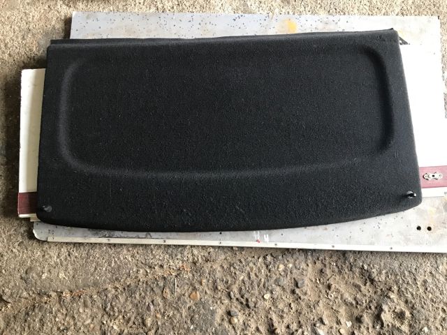 bontott VW GOLF IV Kalaptartó