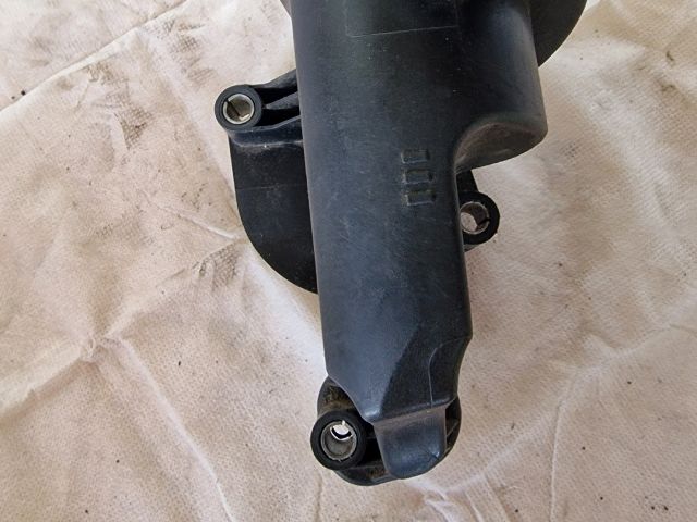 bontott VW GOLF IV Kartergáz Visszavezető Ház