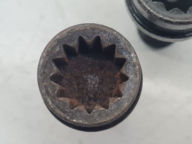 bontott VW GOLF IV Kerékőr Szett