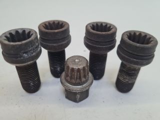 bontott VW GOLF IV Kerékőr Szett