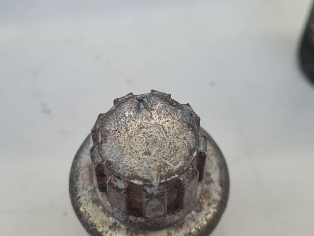 bontott VW GOLF IV Kerékőr Szett