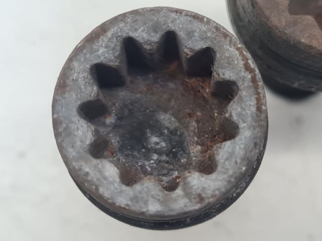 bontott VW GOLF IV Kerékőr Szett