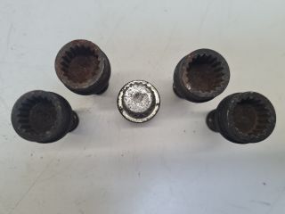 bontott VW GOLF IV Kerékőr Szett