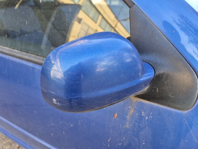 bontott VW GOLF IV Kesztyűtartó