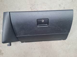 bontott VW GOLF IV Kesztyűtartó