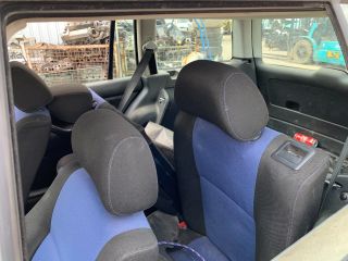 bontott VW GOLF IV Kesztyűtartó