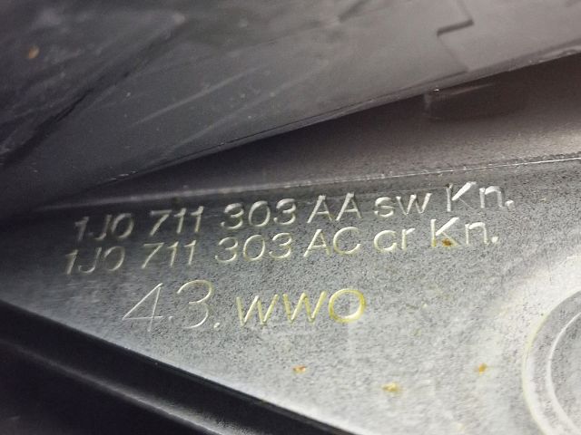 bontott VW GOLF IV Kézifék Kar