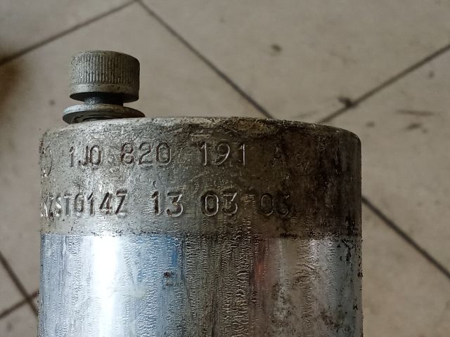 bontott VW GOLF IV Klíma Párátlanító Tartály