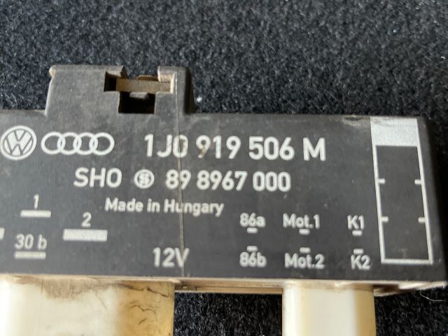 bontott VW GOLF IV Klíma Relé
