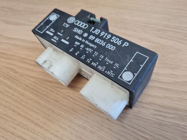 bontott VW GOLF IV Klíma Relé