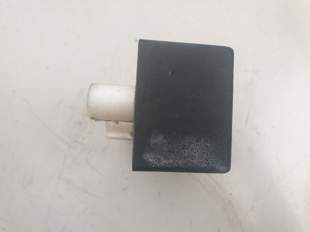 bontott VW GOLF IV Klíma Relé