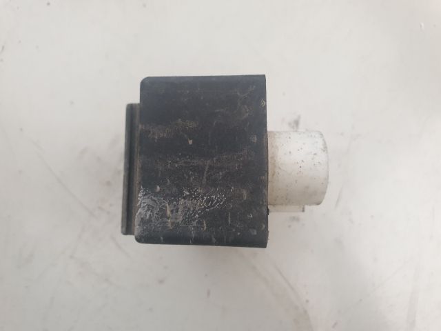 bontott VW GOLF IV Klíma Relé