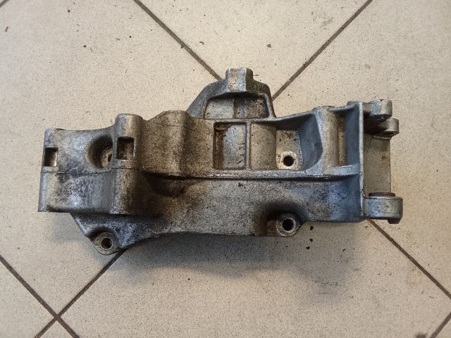 bontott VW GOLF IV Klíma Tartó Bak