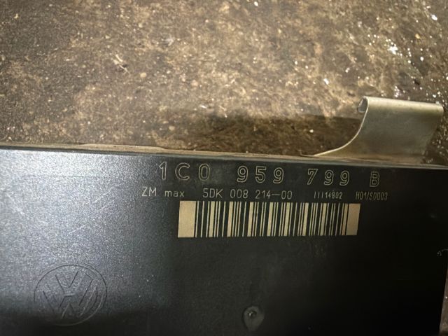 bontott VW GOLF IV Komfort Elektronika