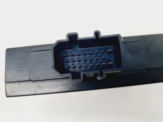 bontott VW GOLF IV Komfort Elektronika