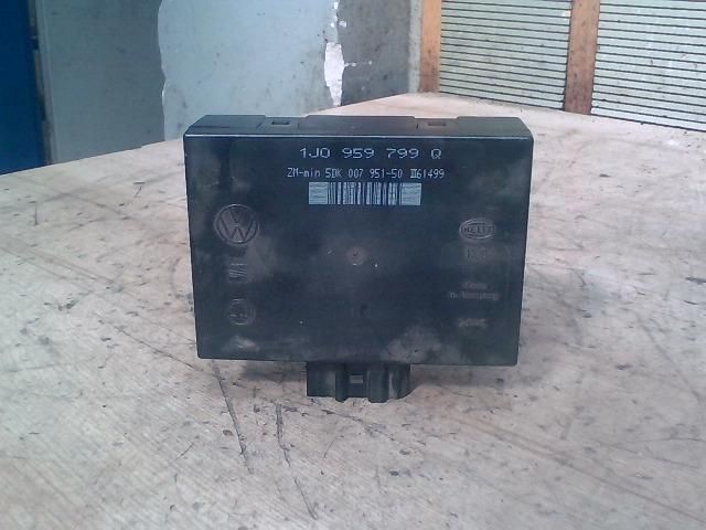 bontott VW GOLF IV Komfort Elektronika